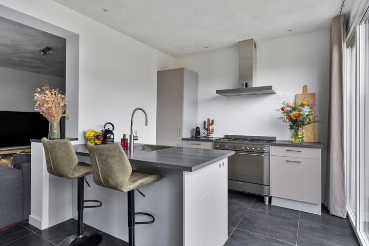 Foto 14 van De Ruyterstraat 35