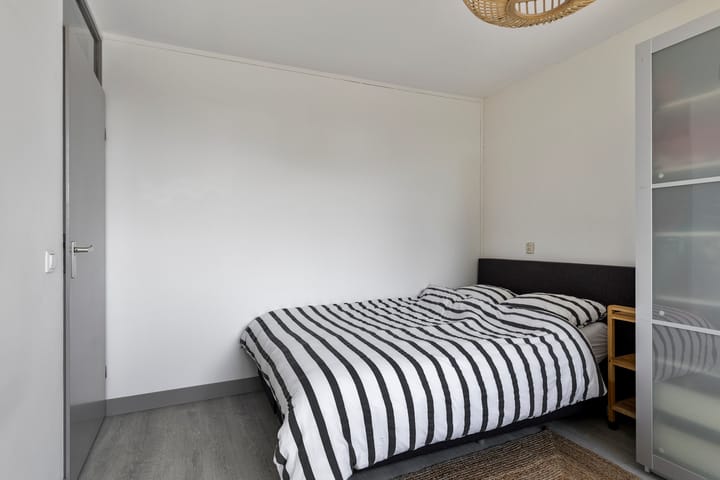 Foto 21 van De Ruyterstraat 35