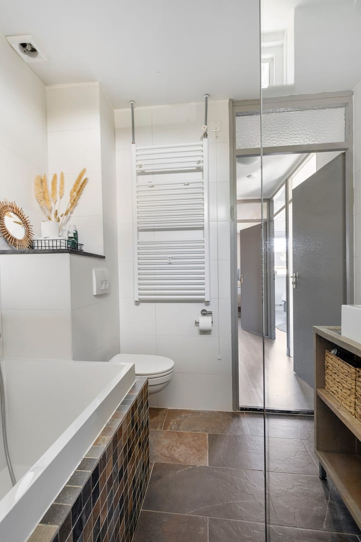 Foto 24 van De Ruyterstraat 35