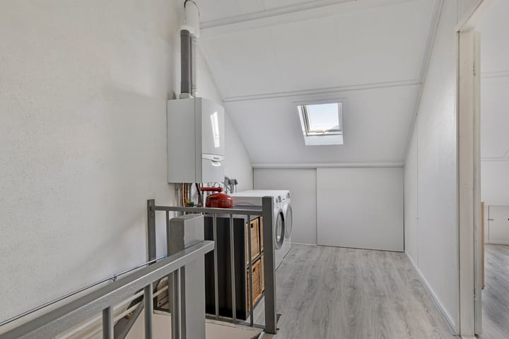 Foto 25 van De Ruyterstraat 35