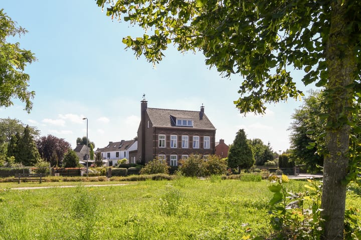 Foto 2 van Stationsstraat 2