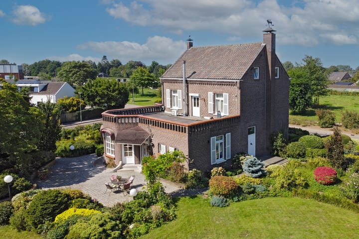 Foto 46 van Stationsstraat 2