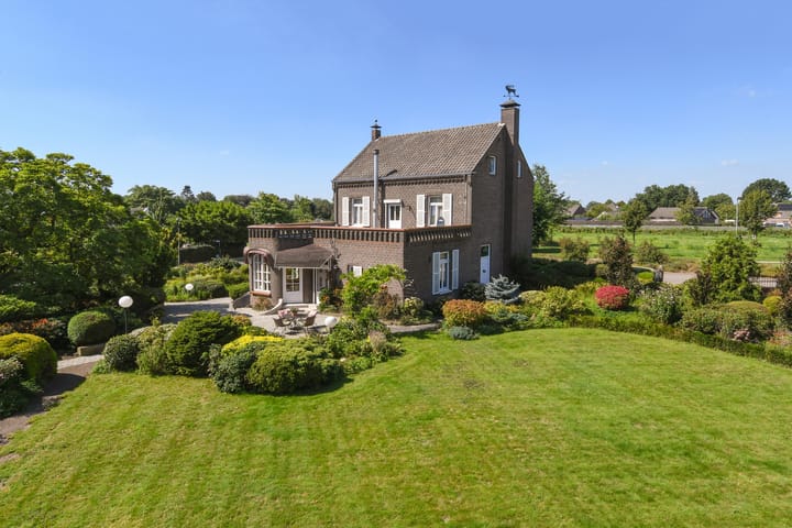 Foto 47 van Stationsstraat 2