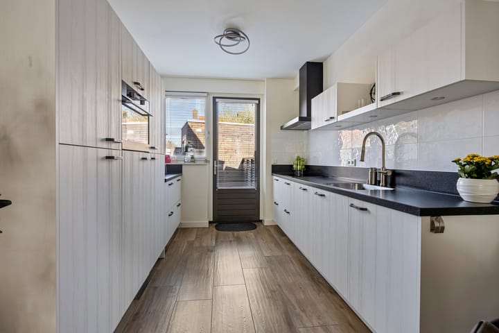 Foto 9 van Middenhof 1