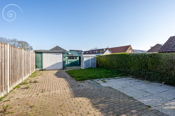 Foto 32 van Emmastraat 17