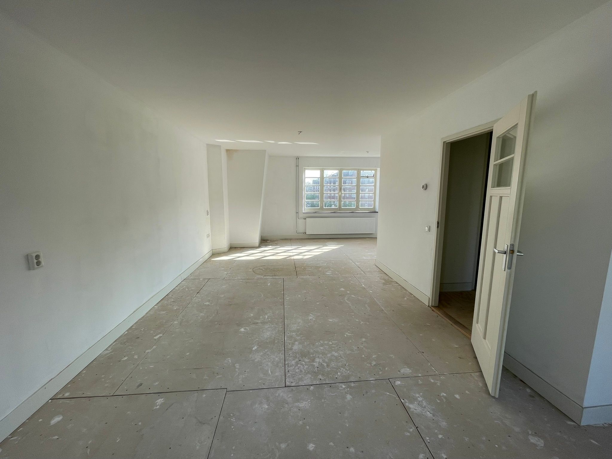 Photo 3 of Henriëtte Ronnerplein 90