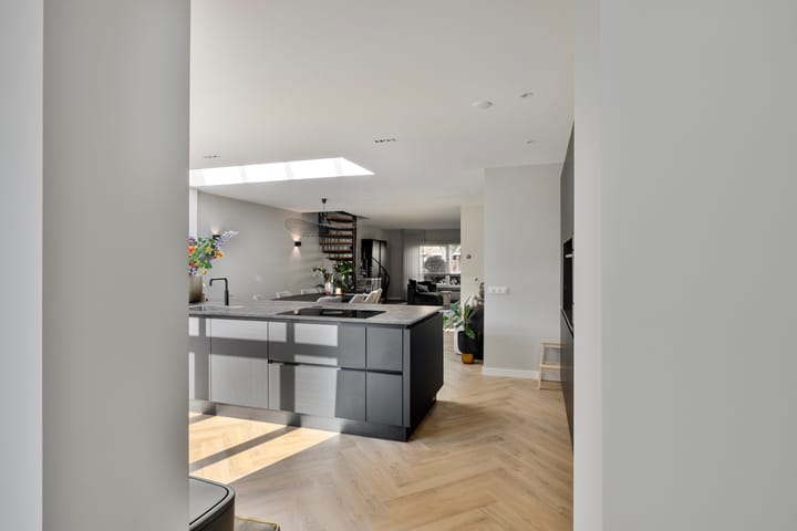 Foto 14 van Beukenlaan 50