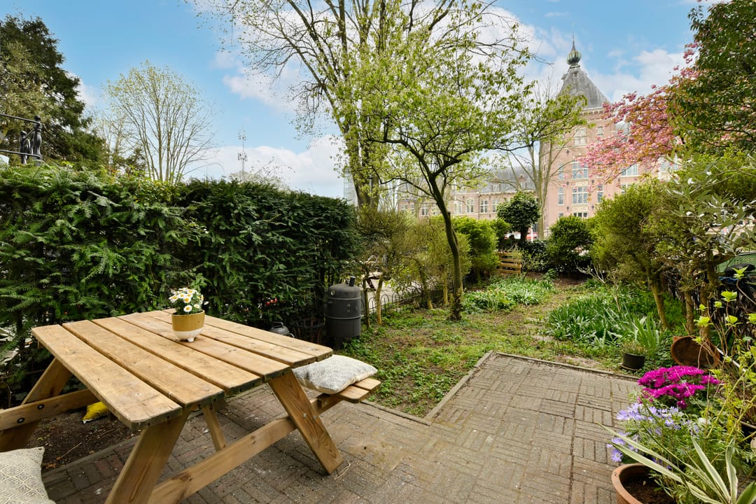 Foto 2 van Linnaeusstraat 17-H