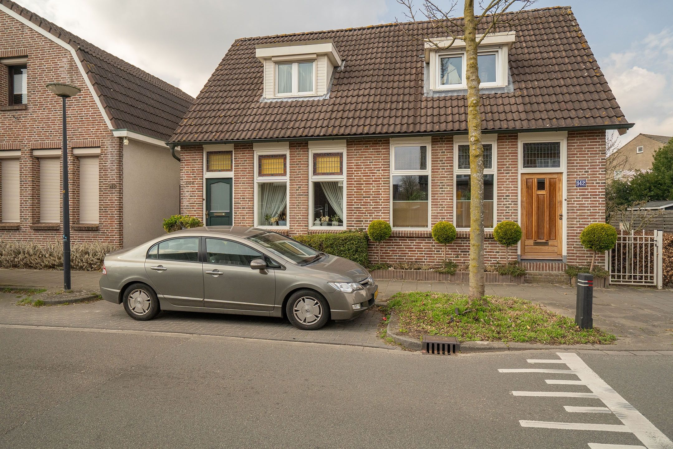 Photo 6 of Schipholtstraat 144
