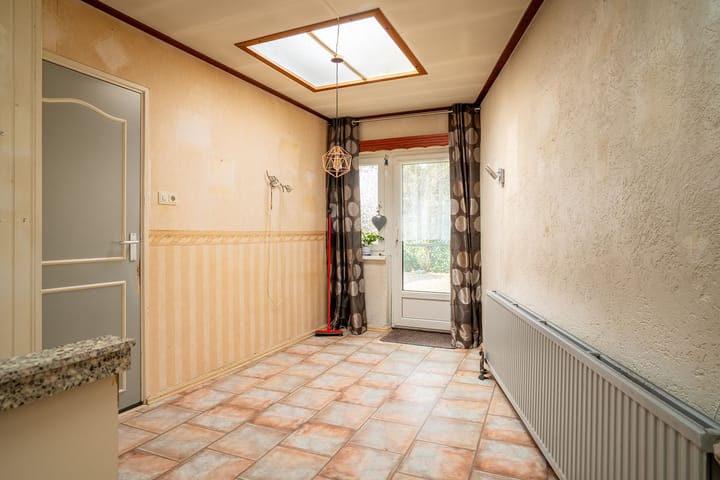 Foto 9 van Schipholtstraat 144