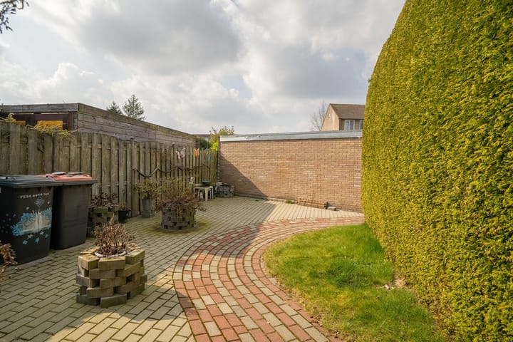 Foto 11 van Schipholtstraat 144