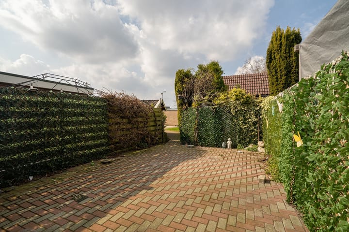 Foto 18 van Schipholtstraat 144