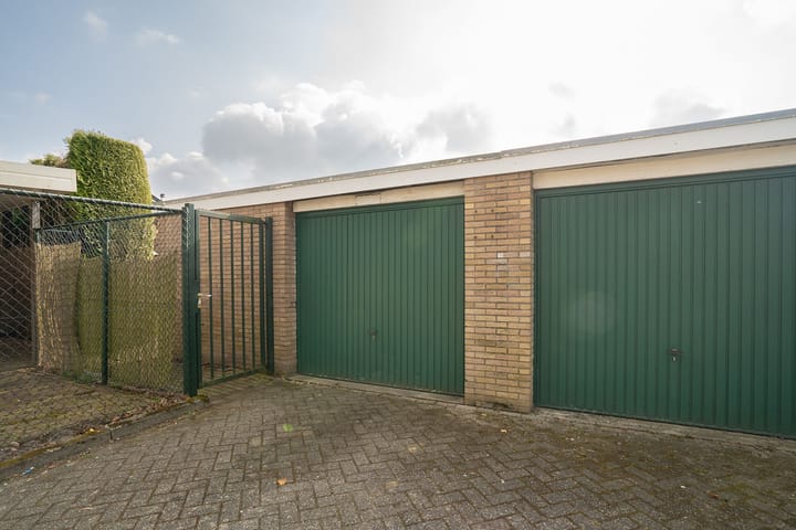 Foto 21 van Schipholtstraat 144