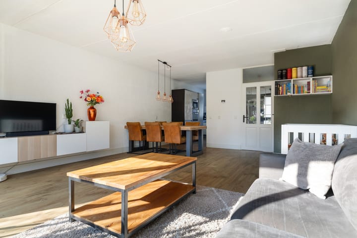 Foto 5 van Foster Dullesdreef 23