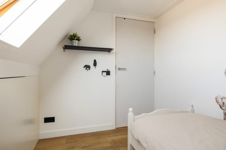 Foto 19 van Foster Dullesdreef 23