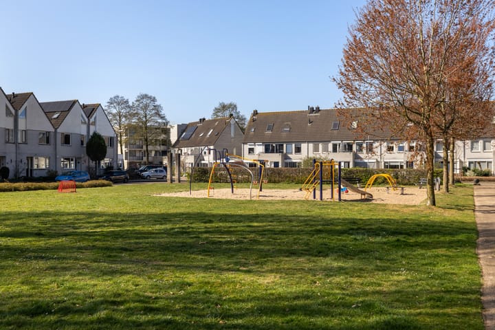 Foto 29 van Foster Dullesdreef 23