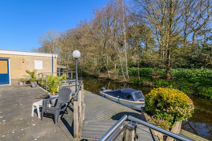 Foto 47 van De Buffer 32