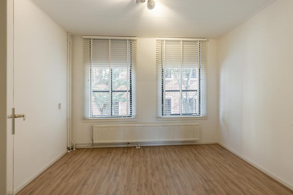 Foto 32 van Schoolstraat 25