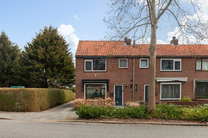 Foto 38 van Juliana van Stolbergstraat 32