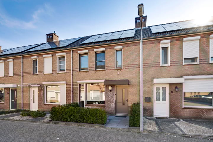 Foto 1 van Meewisstraat 6