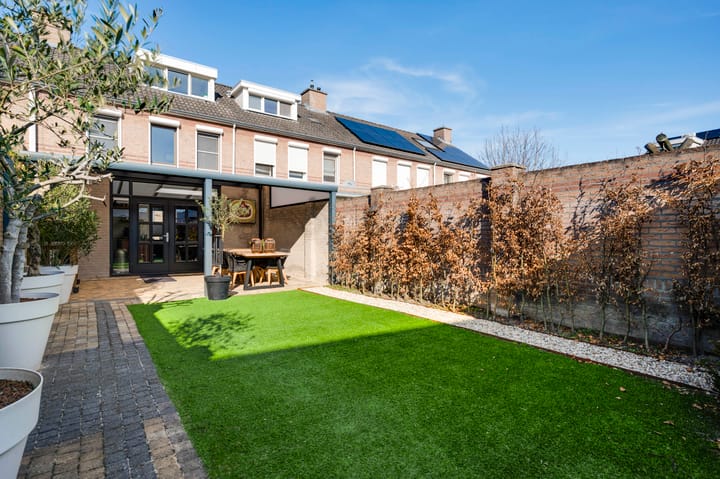 Foto 2 van Meewisstraat 6