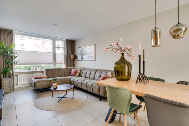 Foto 6 van Meewisstraat 6