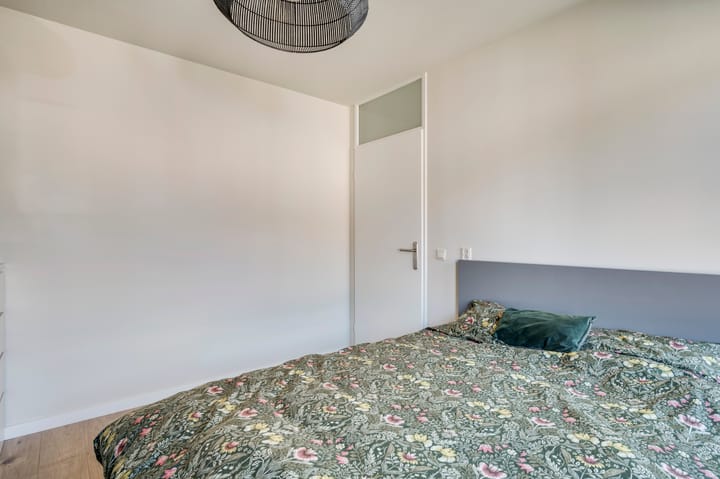 Foto 20 van Meewisstraat 6