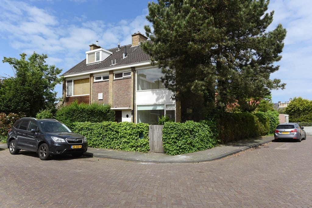 Foto 1 van Fresiaplein 10