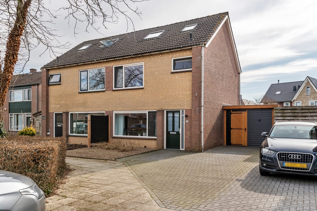 Foto 2 van Jan van Gooyenhof 23