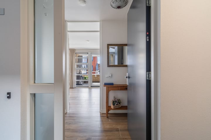 Foto 10 van Prins Willem III-plein 14