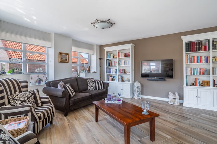 Foto 17 van Prins Willem III-plein 14