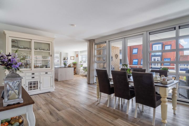 Foto 18 van Prins Willem III-plein 14