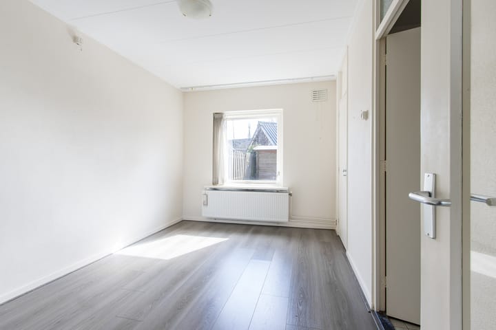 Foto 16 van Burgemeester Brunestraat 8