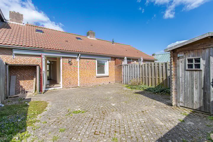 Foto 32 van Burgemeester Brunestraat 8