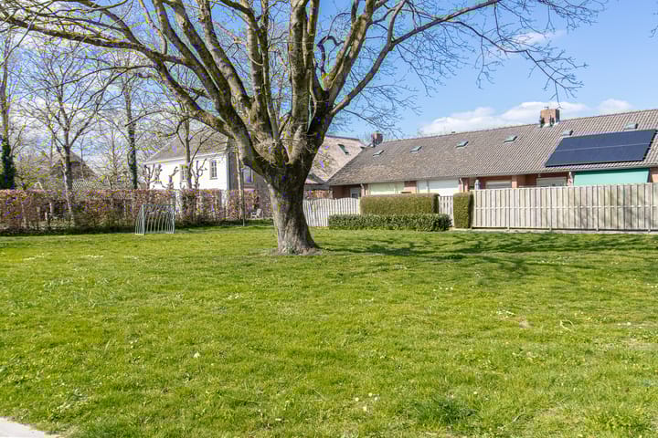 Foto 41 van Burgemeester Brunestraat 8