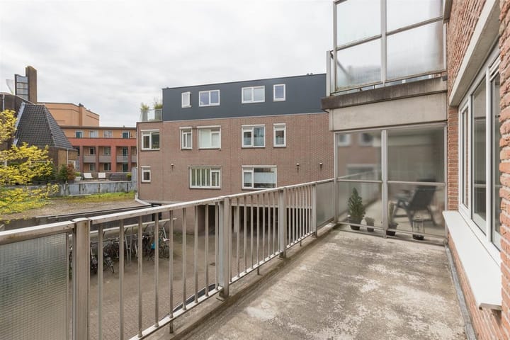 Foto 8 van Kampstraat 9