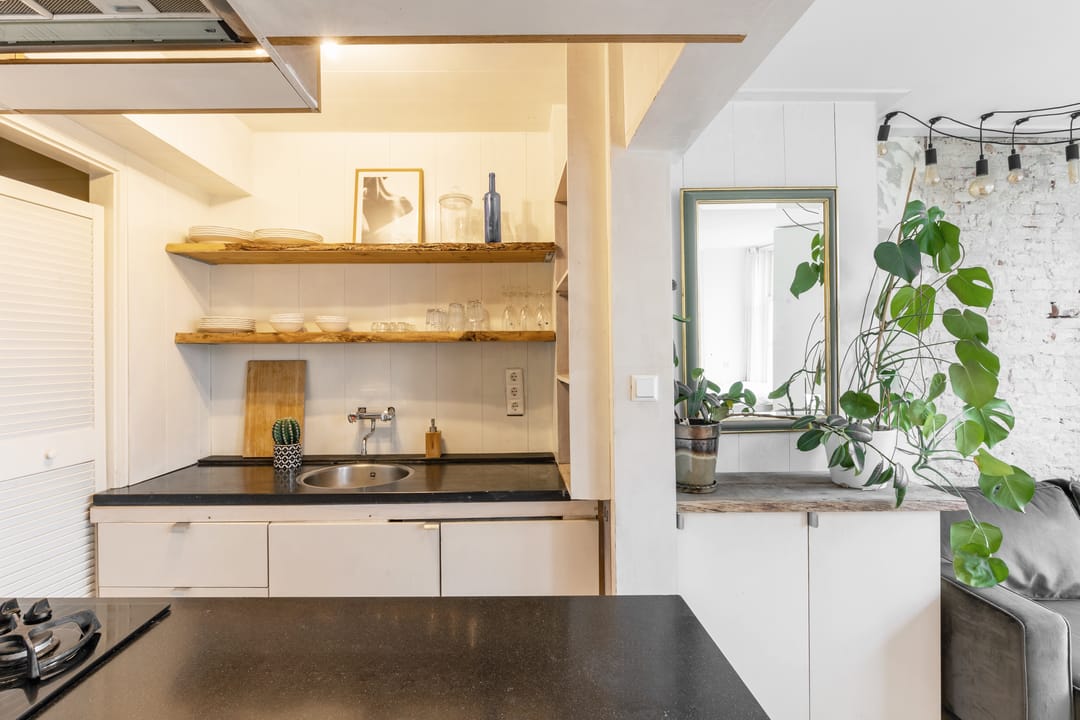 Photo 13 of Marnixstraat 239-3A