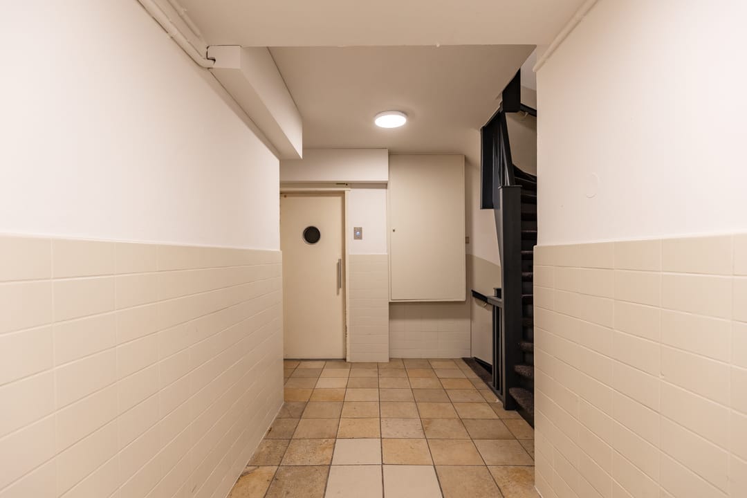 Photo 17 of Marnixstraat 239-3A