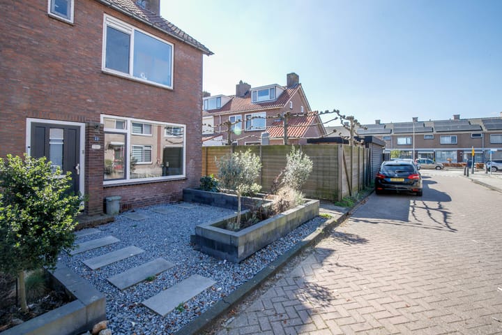 Foto 6 van Barend van Hoeffstraat 22