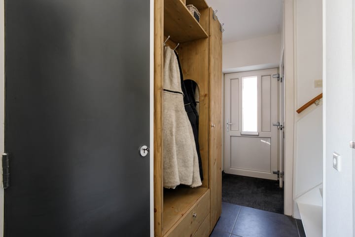 Foto 8 van Barend van Hoeffstraat 22