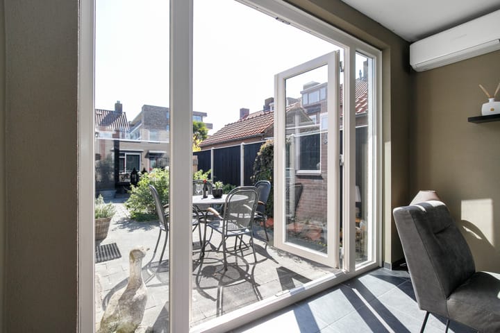 Foto 14 van Barend van Hoeffstraat 22