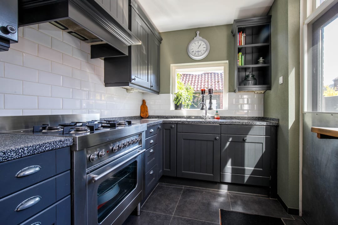 Photo 16 of Barend van Hoeffstraat 22