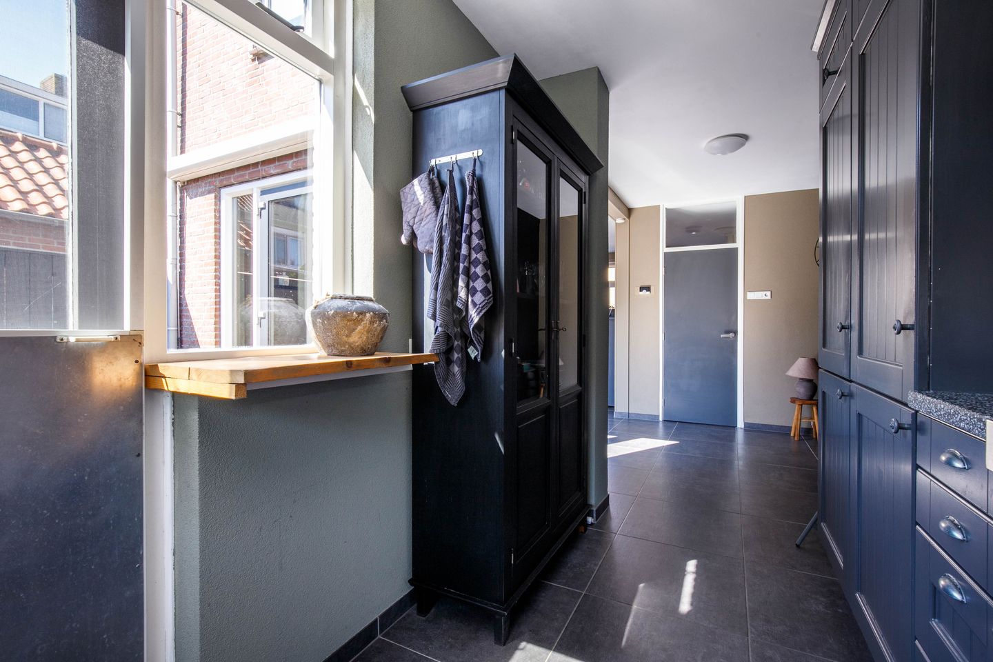 Photo 19 of Barend van Hoeffstraat 22