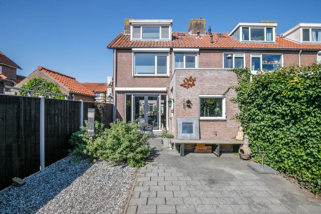 Photo 28 of Barend van Hoeffstraat 22