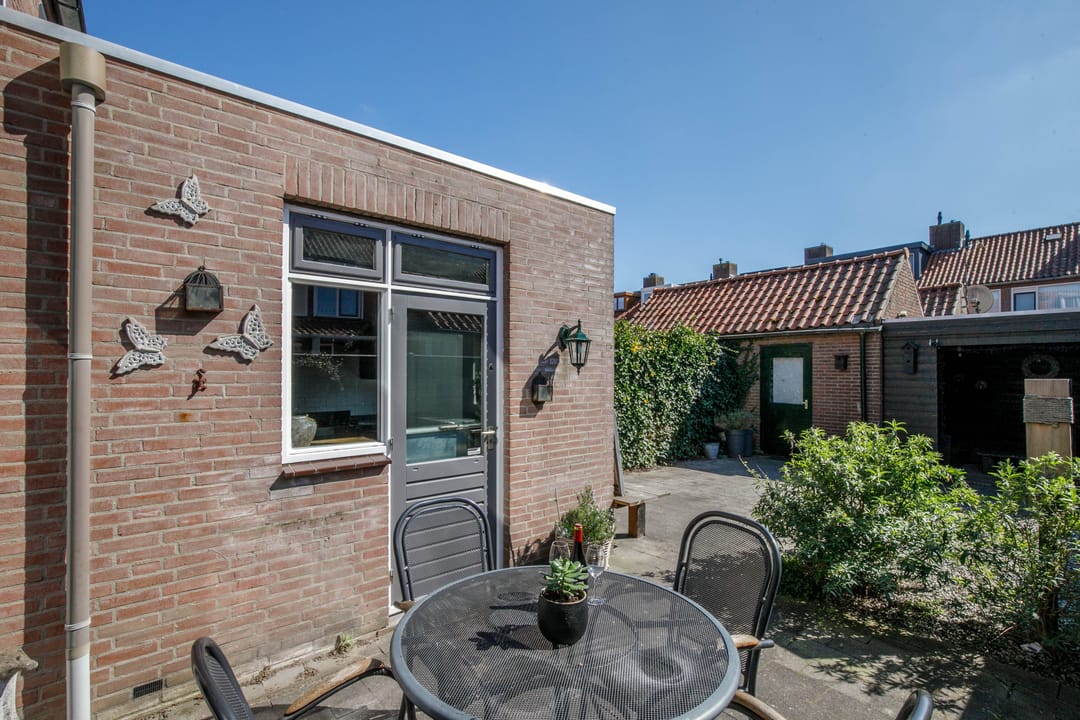 Photo 32 of Barend van Hoeffstraat 22