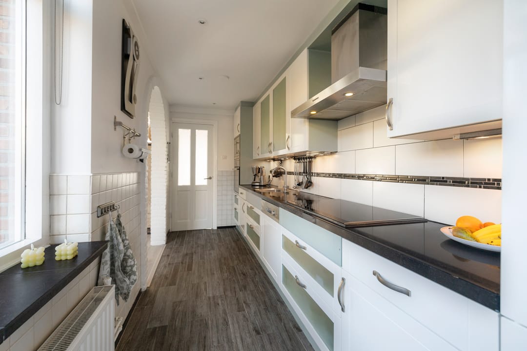 Photo 8 of Narcisstraat 16