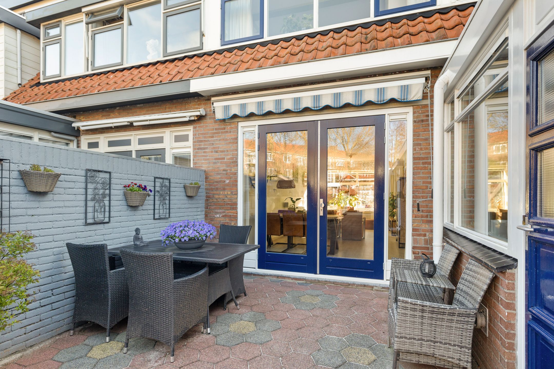 Photo 12 of Narcisstraat 16