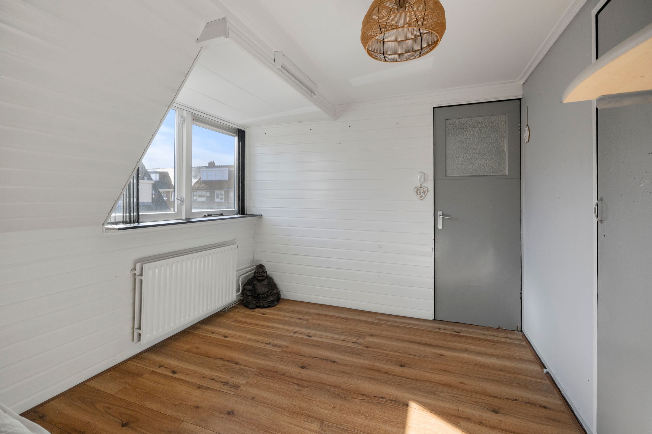 Photo 21 of Narcisstraat 16