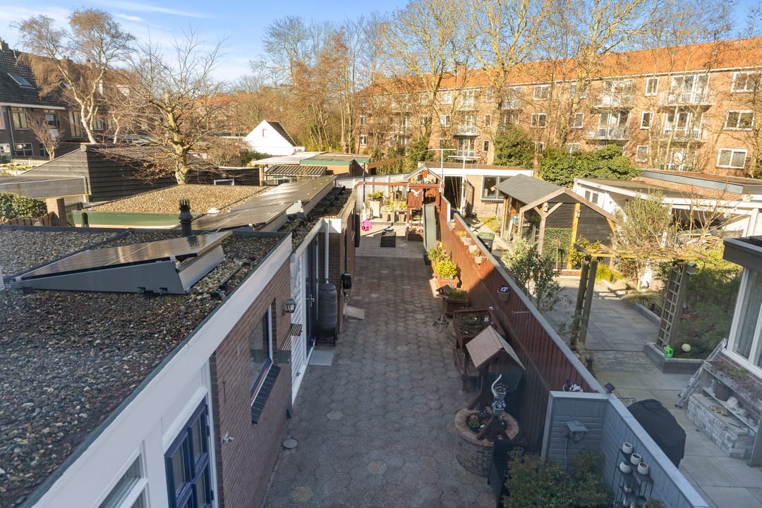 Photo 28 of Narcisstraat 16