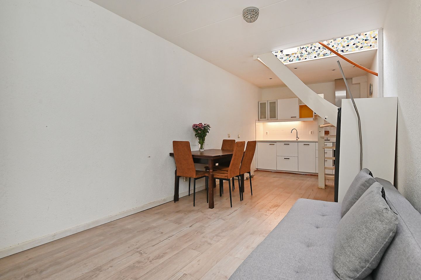 Photo 10 of Visstraat 8